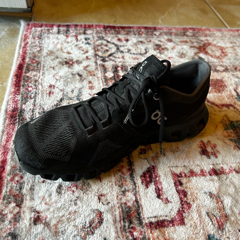 Cloud X 4 Sneaker in Black & Eclipse - Picture 7 of 13